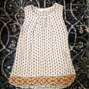 Sleeveless White/Patterned Top